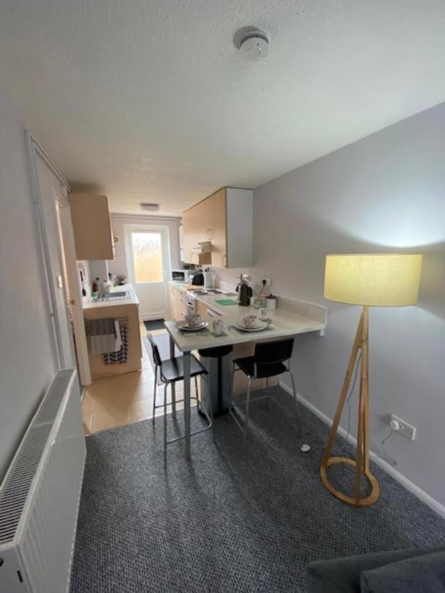 Bradley Stoke Self Contained Ground Floor Apartment Bristol Exterior foto